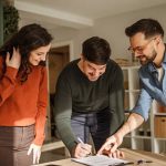 Work with expert Seattle kitchen remodel contractors to pick quartz or granite.