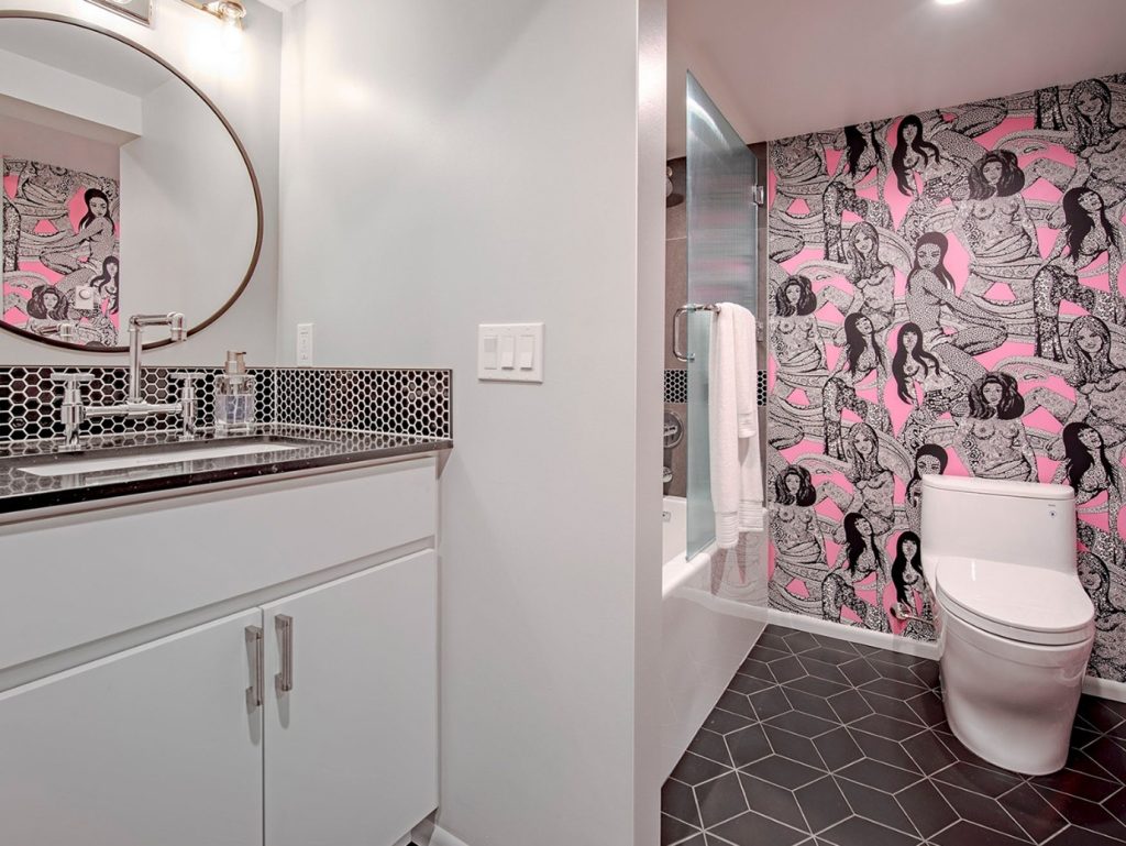 bathroom remodeling contractors in Seattle